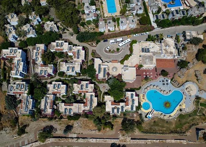 Hotel Historical Myndos *